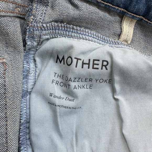 MOTHER • Dazzler Yoke Front Ankle Jean - Wander Dust - Picture 12 of 14